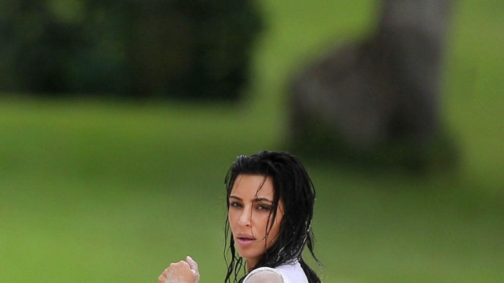 Kim Kardashian - 4