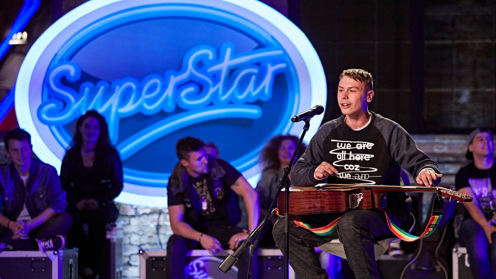 Ladislav Angyal ze SuperStar přichází s novým hitem! - 3