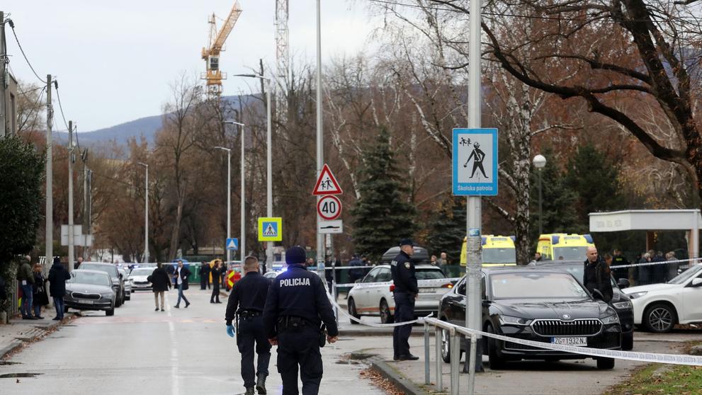 Útok nožem na základní škole v Záhřebu (3)