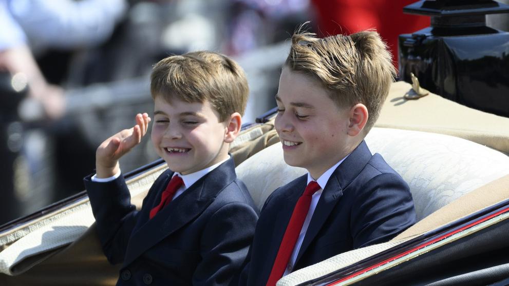 Princ Louis a princ George na Trooping the Colour