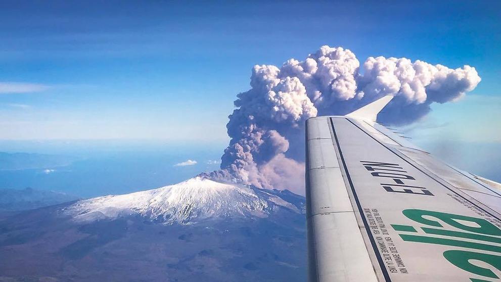 Na Sicílii se na Štědrý den probudila sopka Etna - 2