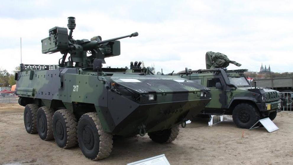 Armádní a policejní technika na Letné - 47