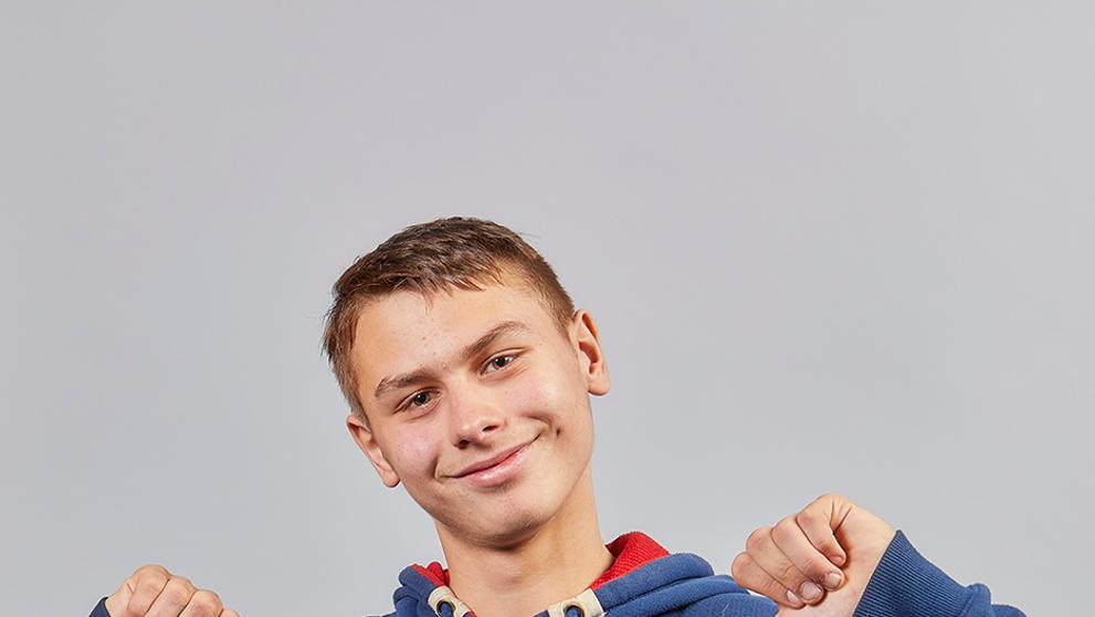 SuperStar: Život v hrůzostrašných podmínkách! - 1