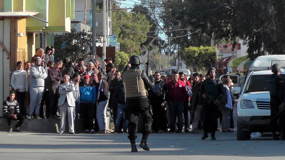 Boje ISIS a tuniské policie - 1