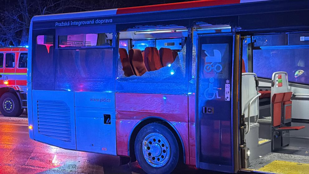 Střet dvou autobusů u Buštěhradu 