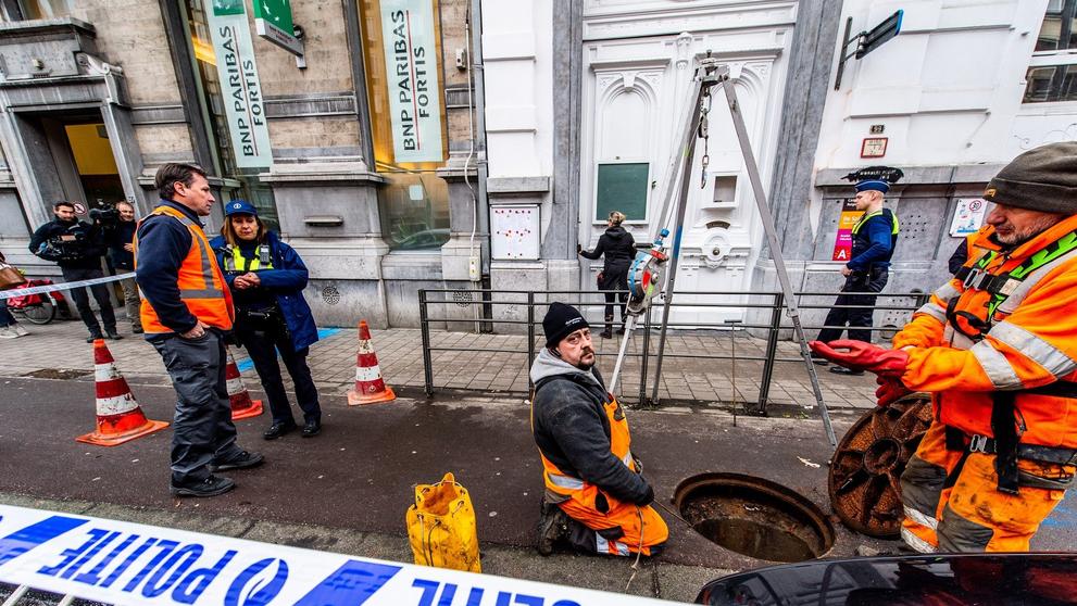 Zloději v Belgii si do banky vykopali tunel