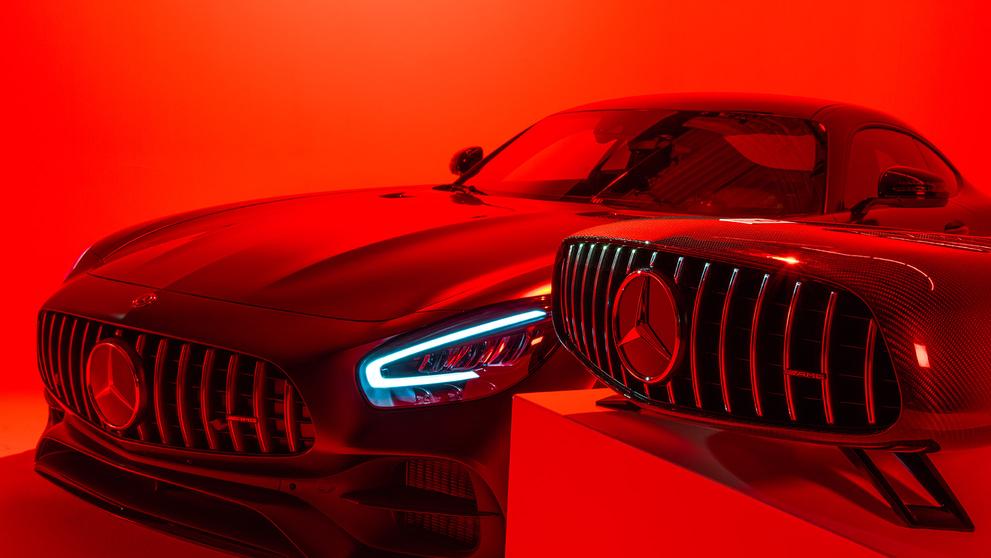 Reproduktor vyrobený ve stylu Mercedes-AMG GT