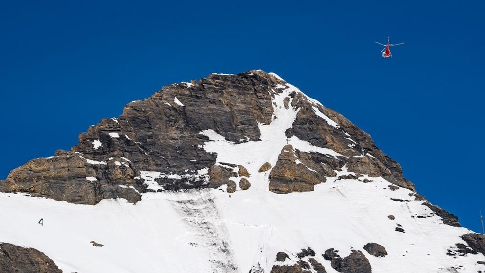 Lavina smetla lyžaře v Crans-Montana - 6