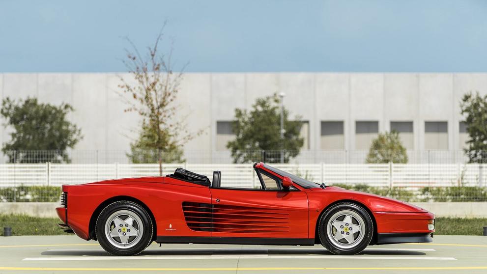 Ferrari Testarossa Spider z roku 1990