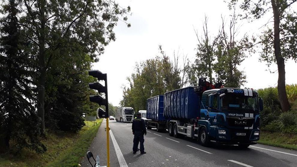 Cizinci řídili dopravu bez pracovního povolení - 3