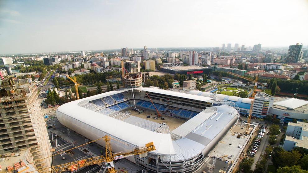 Stadion Tehelné pole