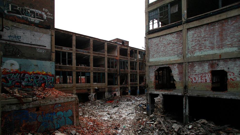 Packard Automotive Plant v Detroitu