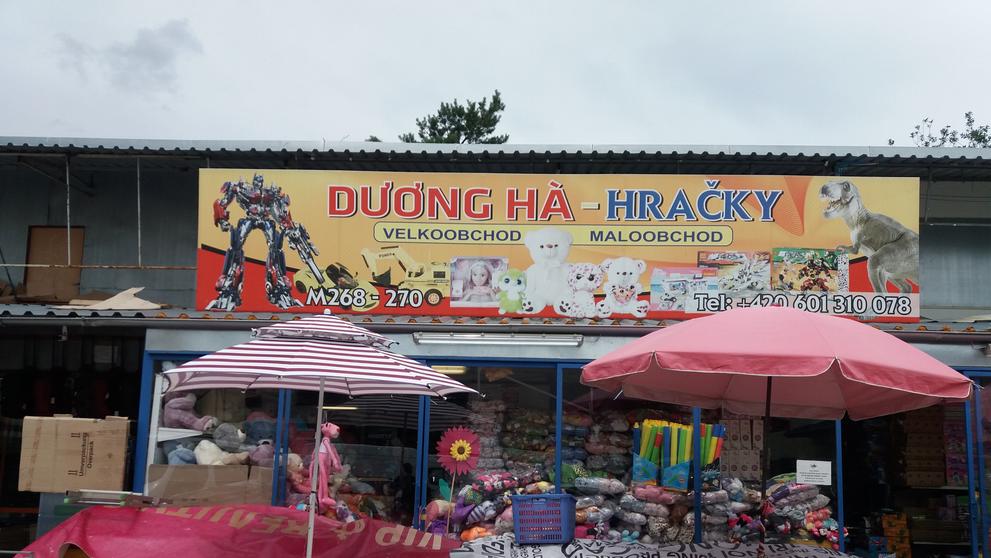 Padělky v pražské Sapě - 5