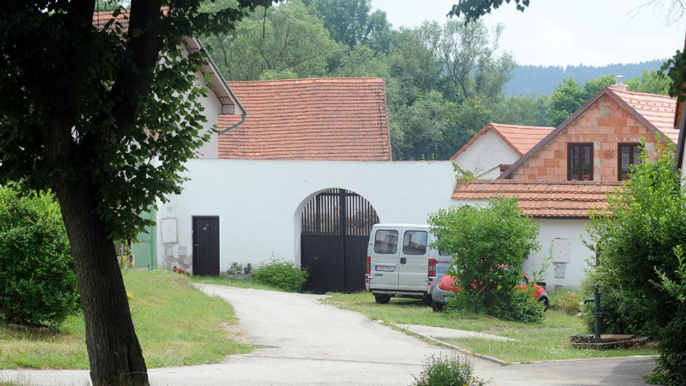 Hoštice