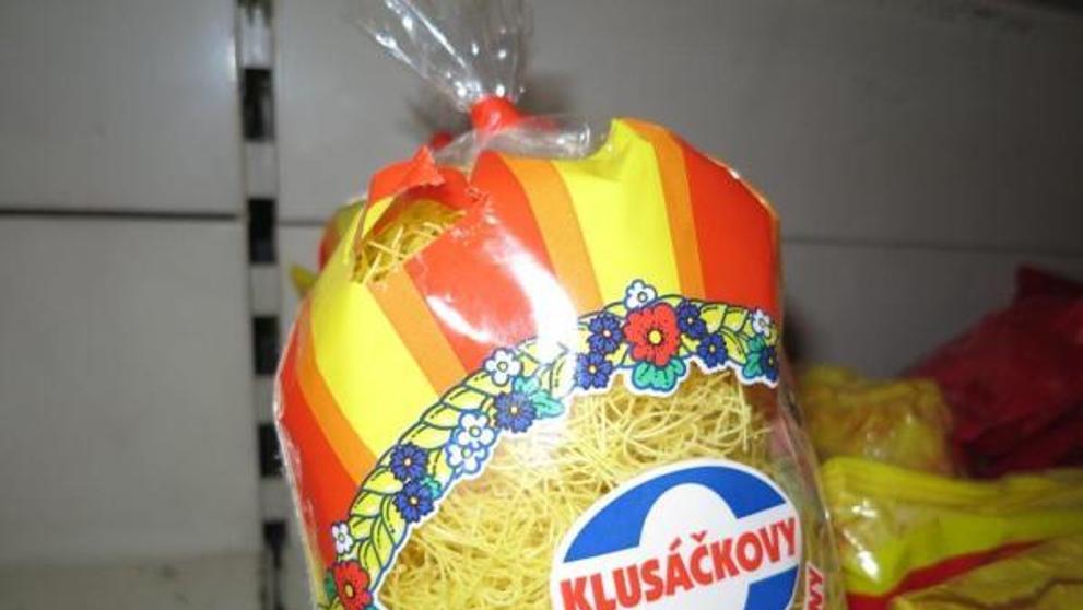 Inspekce našla v prodejně myší trus a nástrahy mezi potravinami - 1