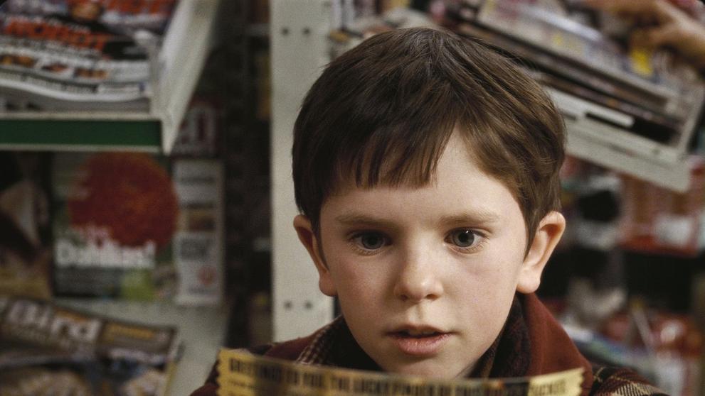 Freddie Highmore - 12