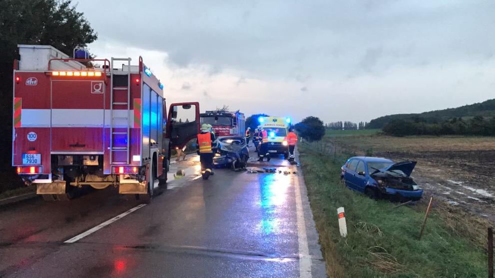 Vážná nehoda si vyžádala dva zraněné! - 3