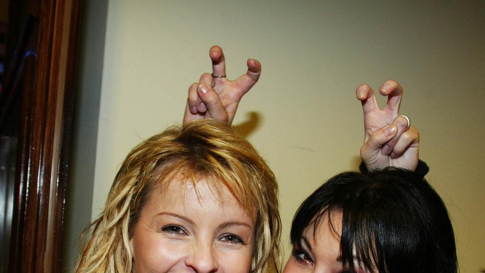 Dagmar Patrasová a Iveta Bartošová, 12. 10. 2003