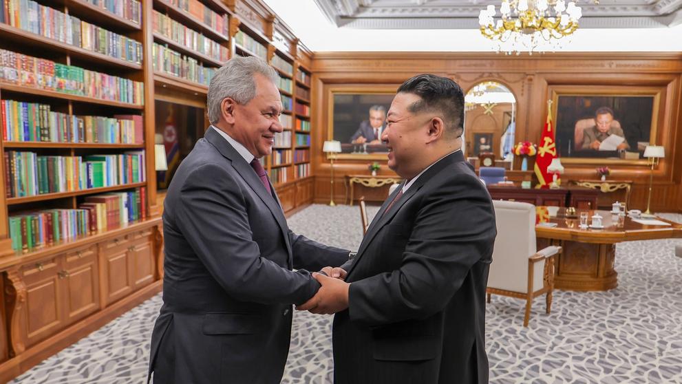 Zástupci Kremlu na oficiální návštěvě u Kim Čong-una, 4. 6. 2025 (4)