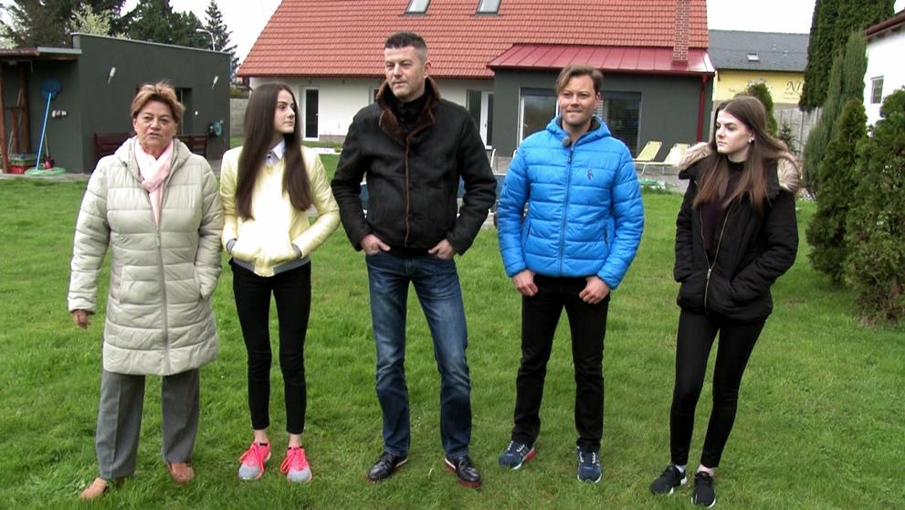 Výměna manželek: Gay pár druhá rodina nečekala! - 3