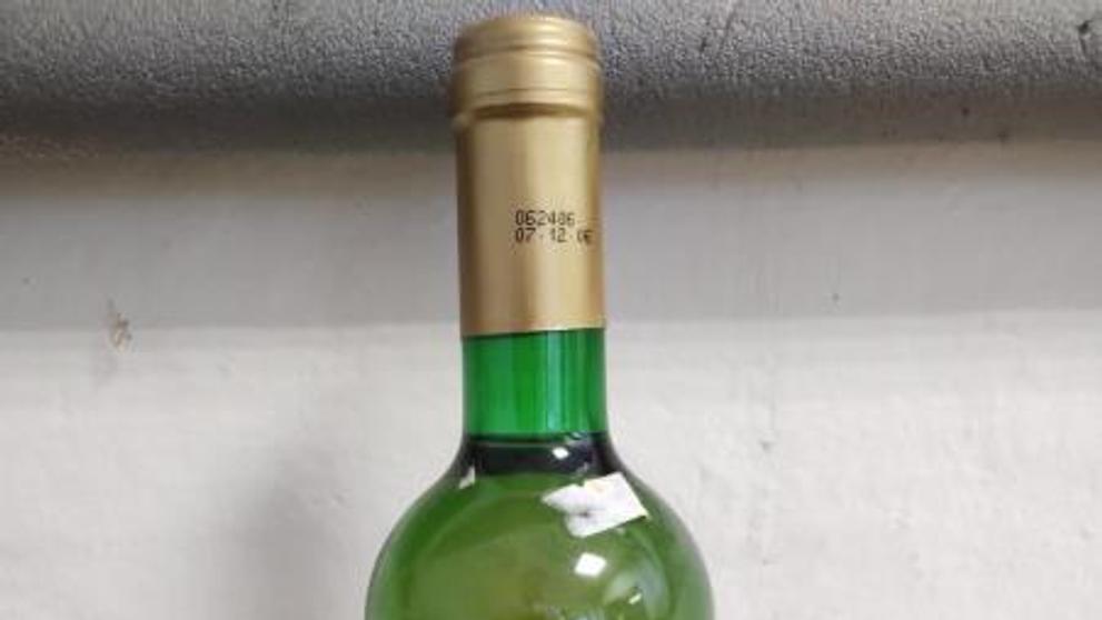 Nejakostní víno Sauvignon Blanc (4)