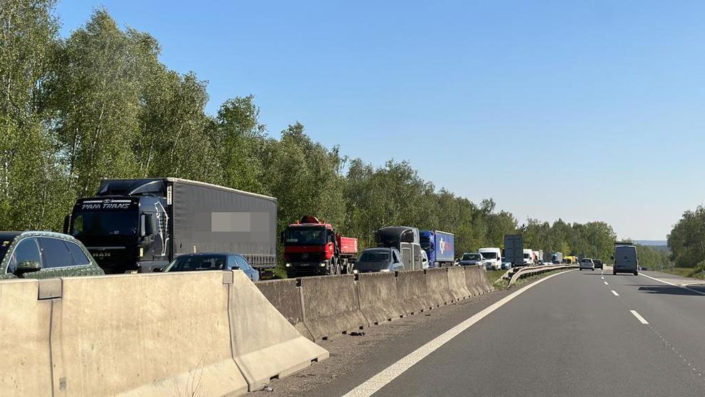 Dopravní nehoda na D10 (2)
