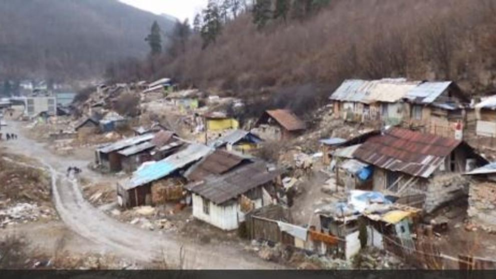 Romskou osadu přestěhovali do bytovky - 6