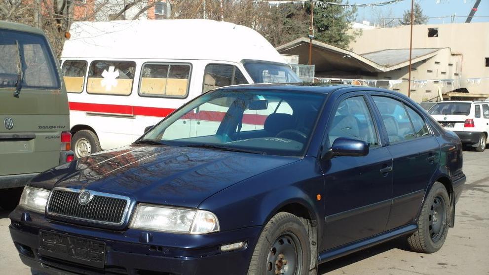 Škoda Octavia 1,8 SLX 20V Klimatizace - 2