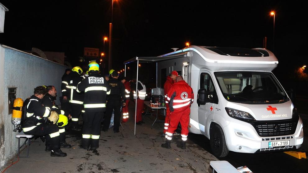 Požár trampolínového centra v Praze - 27