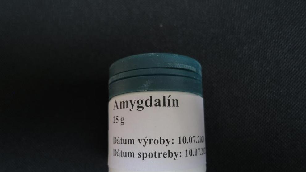 SZPI varuje před nebezpečným doplňkem stravy s vysokým obsahem amygdalinu - 1