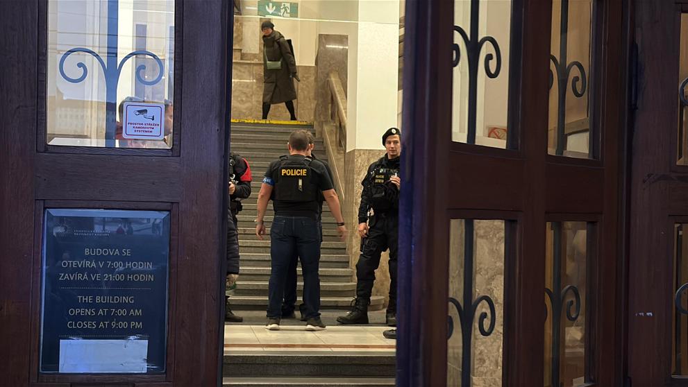 Policejní pátrání v centru Prahy (3)