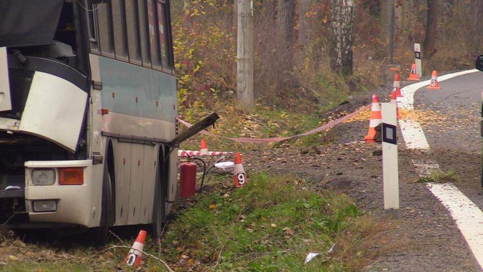Nehoda autobusu u Věšína na Příbramsku - 5