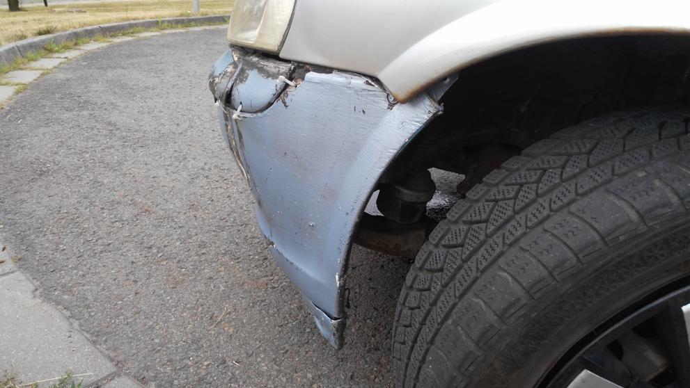 Auto ve velmi špatném technickém stavu v Ostravě-Porubě - 2