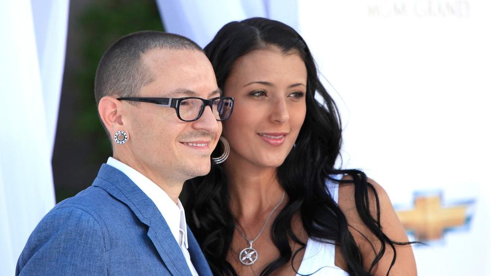 Chester Bennington a jeho žena Talinda Celebrities - 1