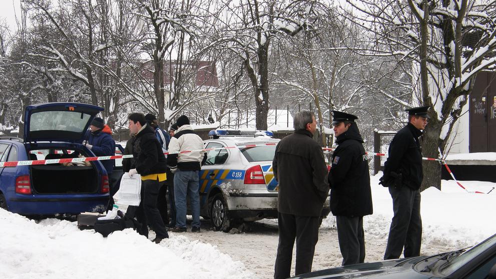 Policisté našli v kufru spoutaného právníka-3
