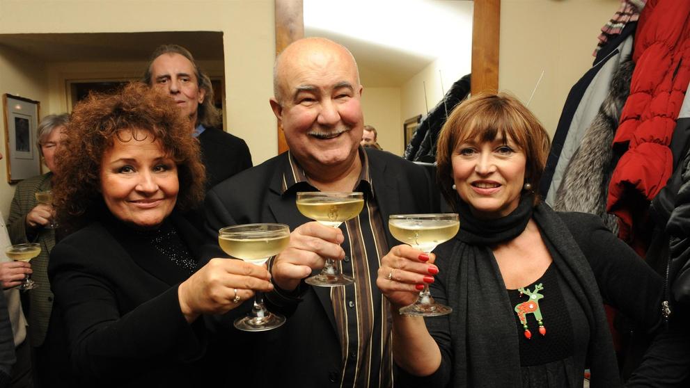 Zleva Jitka Zelenková, Petr Hannig a Petra Černocká, 20. 1. 2011