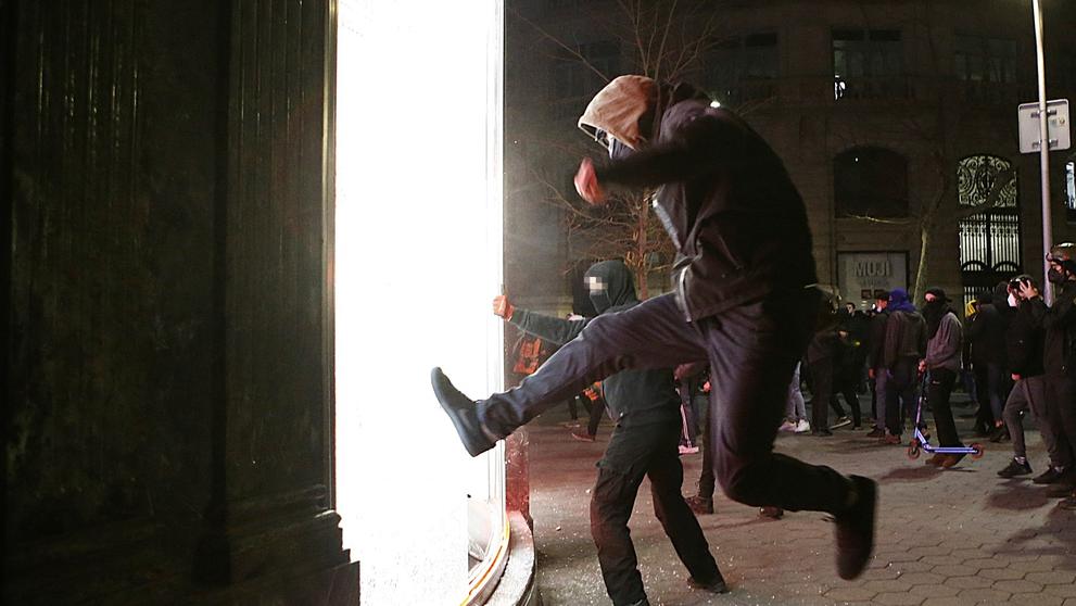 Demonstrace na podporu rapera Haséla v Barceloně - 2