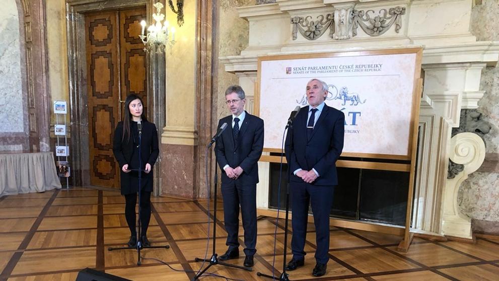 Senát prozradí, co se bude dít po úmrtí Jaroslava Kubery - 3