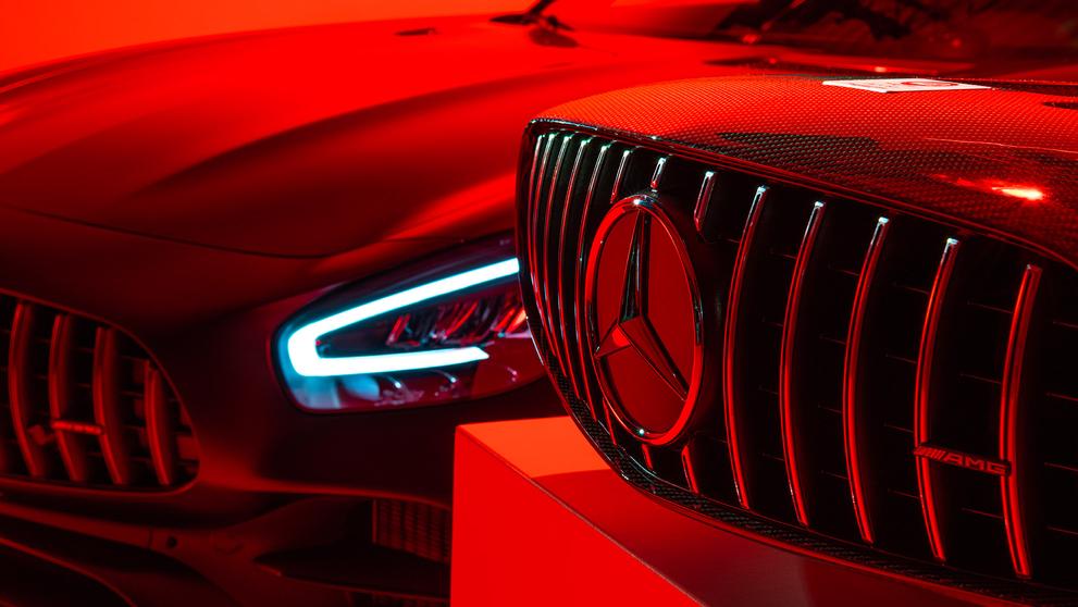Reproduktor vyrobený ve stylu Mercedes-AMG GT