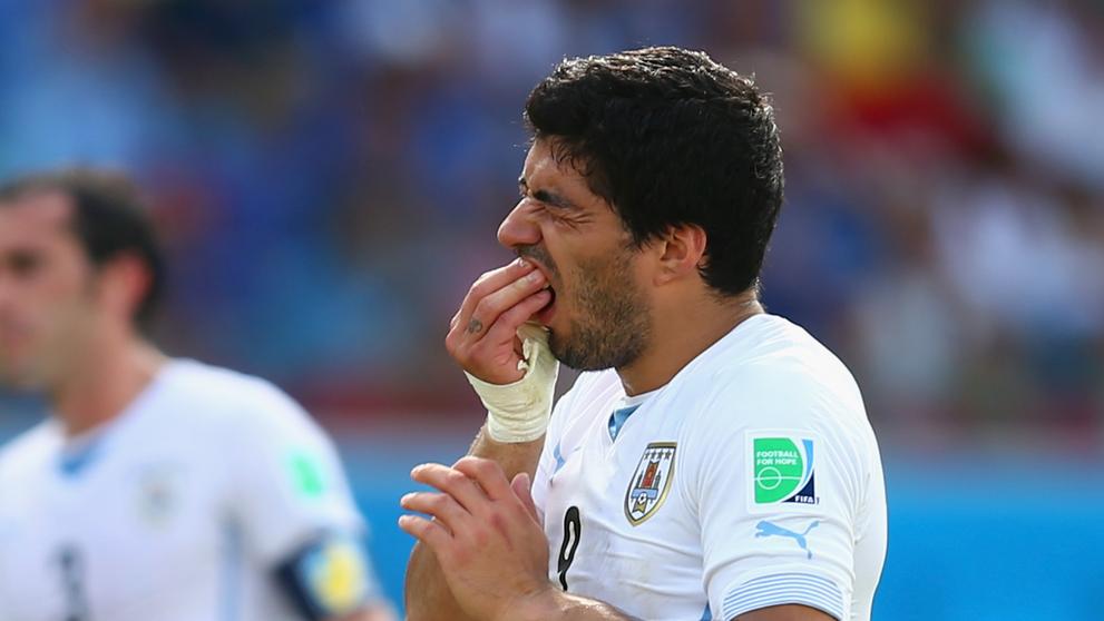 Suarez a jeho akce - 4