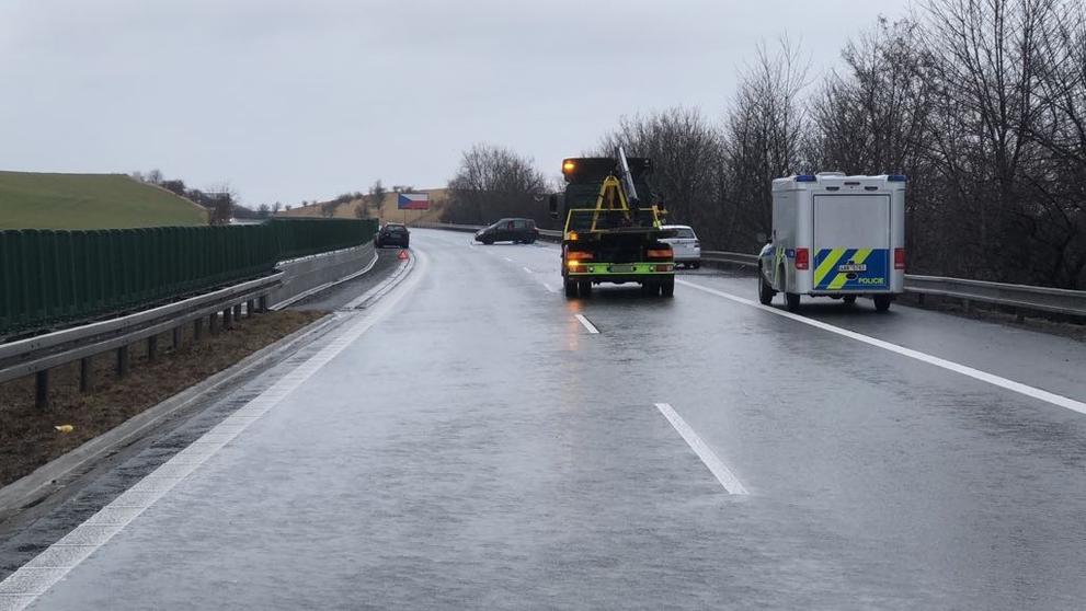 Tragická nehoda na dálnici D7