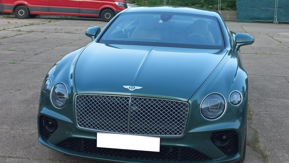 Zajištěný automobil (2)