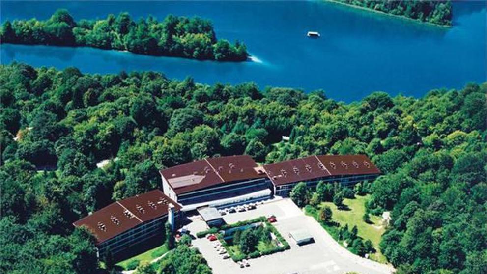 Hotel Jezero