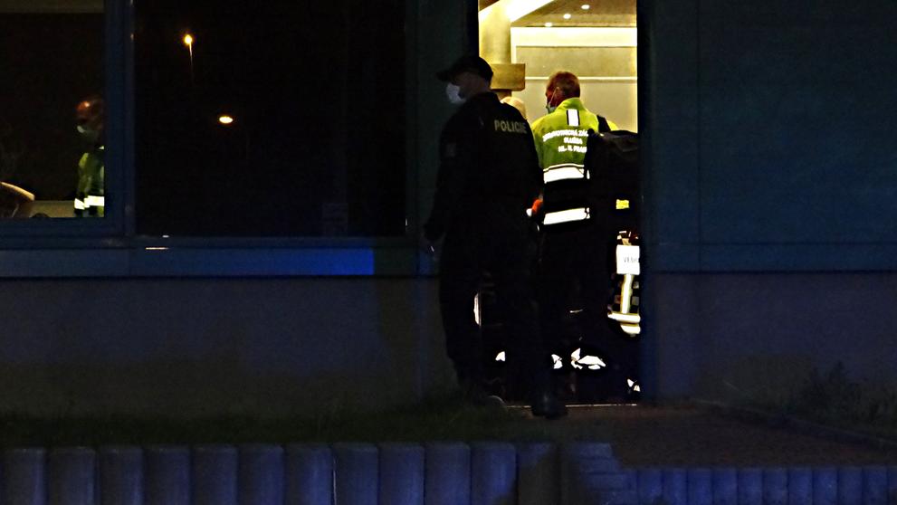 Záchranáři rozvezli přiotrávené hosty do tří nemocnic