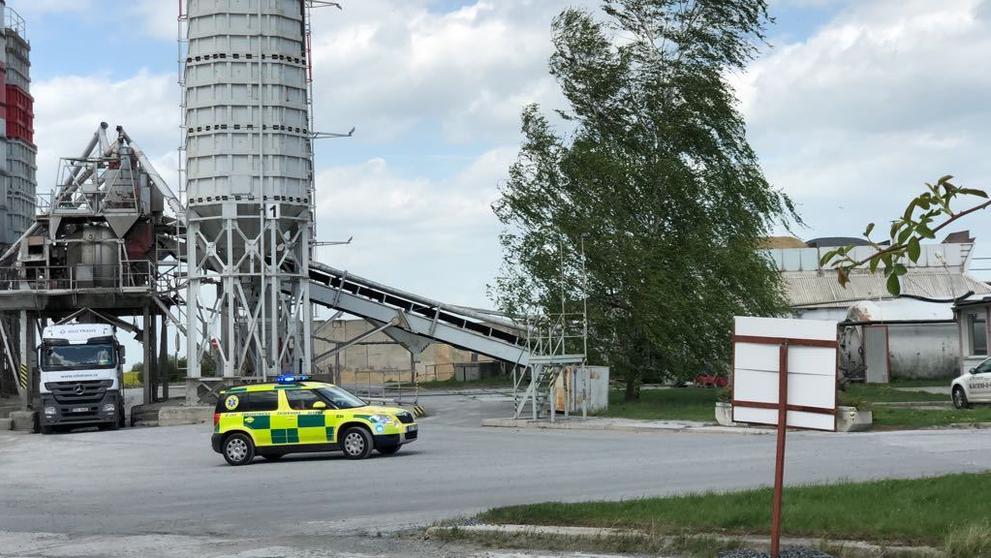 Úmrtí muže v areálu betonárky v Knězevsi - 1