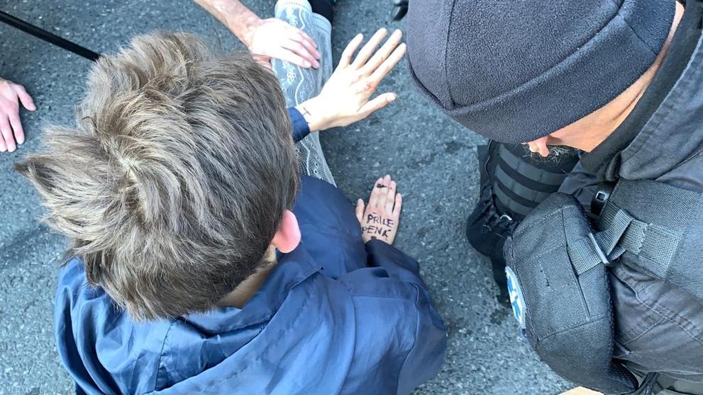 Demonstranti blokují magistrálu v Praze