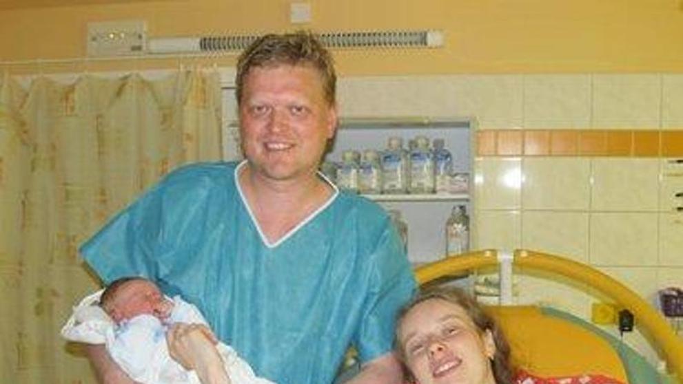 Pavel Bělobrádek s manželkou Janou a synem Josefem - 7