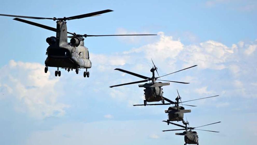UH-60 Black Hawk - 2