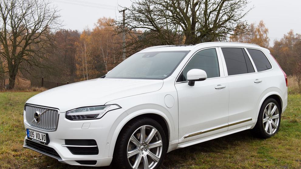 Volvo XC 90 - 2