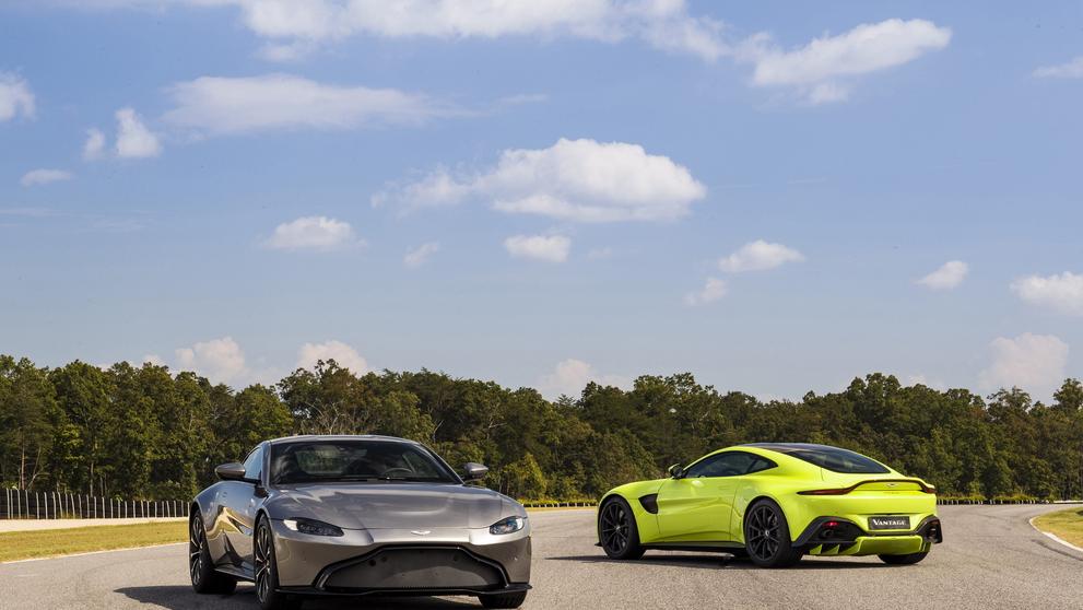 Aston Martin - 70